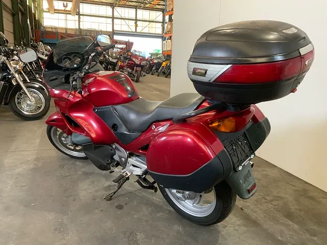 Motorfiets - afbeelding 18 van  20