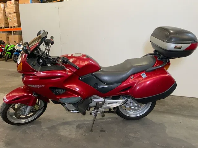 Motorfiets - afbeelding 19 van  20