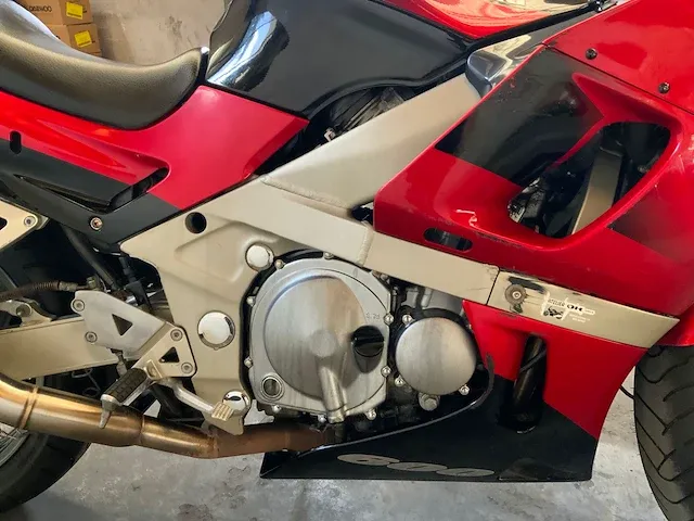 Motorfiets - afbeelding 5 van  18