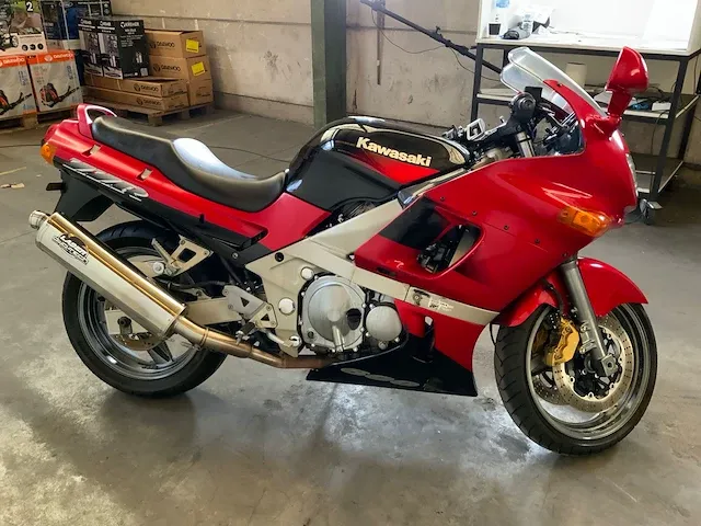 Motorfiets - afbeelding 13 van  18