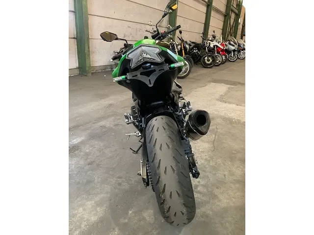 Motorfiets - afbeelding 15 van  18