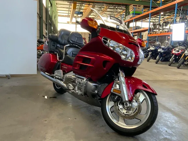 Motorfiets - afbeelding 14 van  20