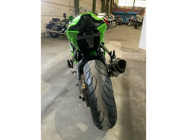 Motorfiets - afbeelding 15 van  18