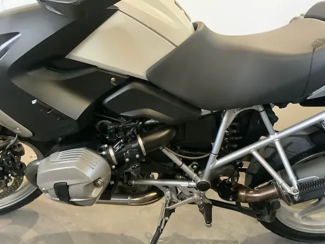 Motorfiets - afbeelding 7 van  18