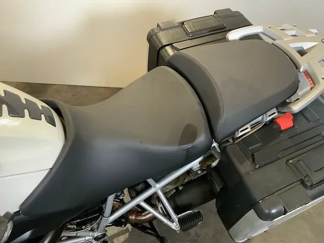 Motorfiets - afbeelding 8 van  18