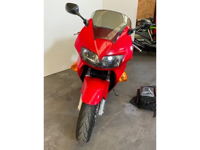 Motorfiets - afbeelding 11 van  18