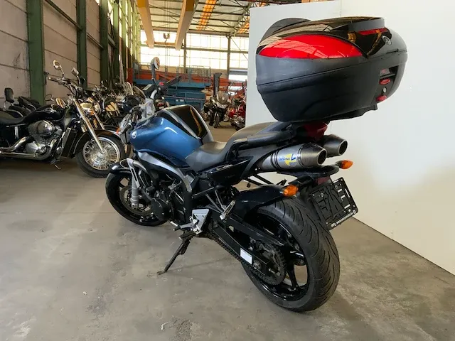 Motorfiets - afbeelding 17 van  19