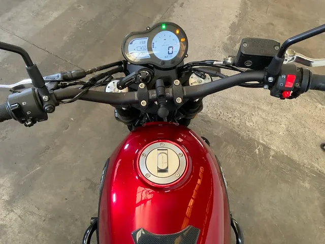 Motorfiets - afbeelding 19 van  19