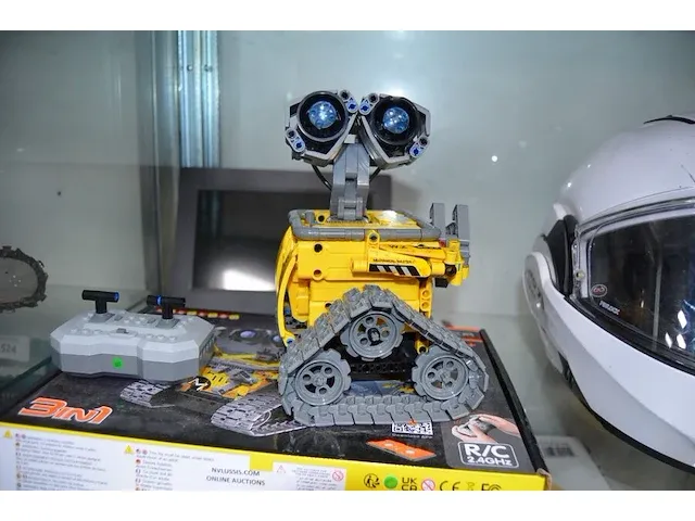 Motorhelm ls2 251, digitale fotokader, wall-e robot op afstandsbediening - afbeelding 4 van  10