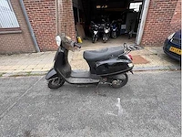 Motorised scooter - afbeelding 8 van  10