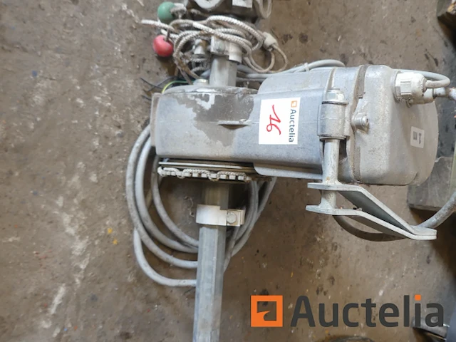 Motorisering van garagedeuren - afbeelding 2 van  7