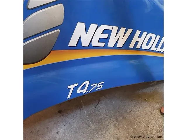 Motorkap new holland t4.75 - afbeelding 9 van  9