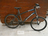 Mountainbike b-twin - afbeelding 1 van  3