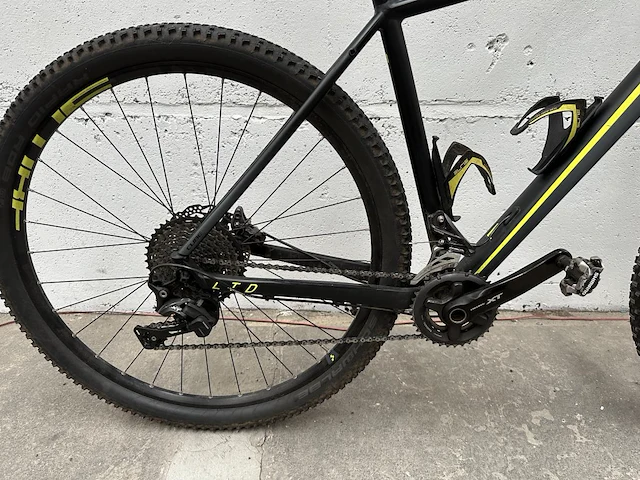 Mountainbike cube ltd size 29 - afbeelding 2 van  6