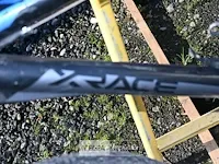 Mountainbike xrace - afbeelding 3 van  3