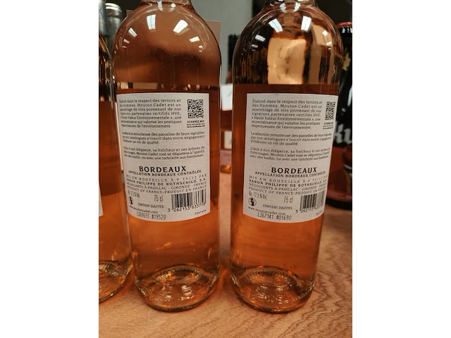 Mouton cadet bordeaux rosé 2021-2022 12,5% - afbeelding 2 van  3