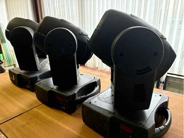 Moving head (3x) - afbeelding 3 van  10