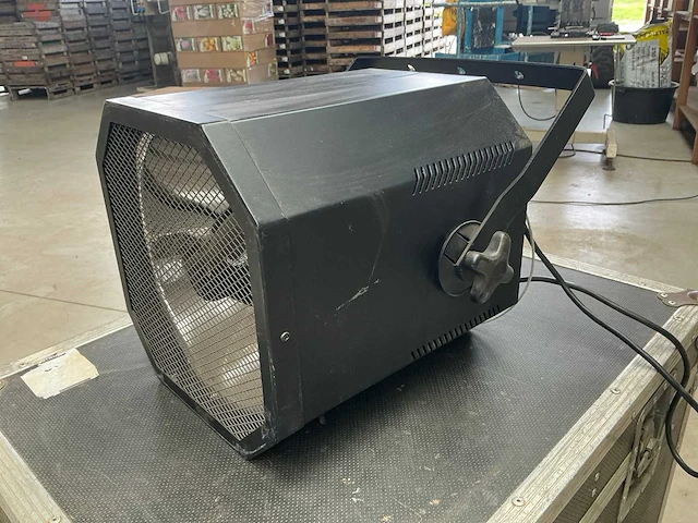 Moving heads + blacklight module feestverlichting - afbeelding 4 van  9