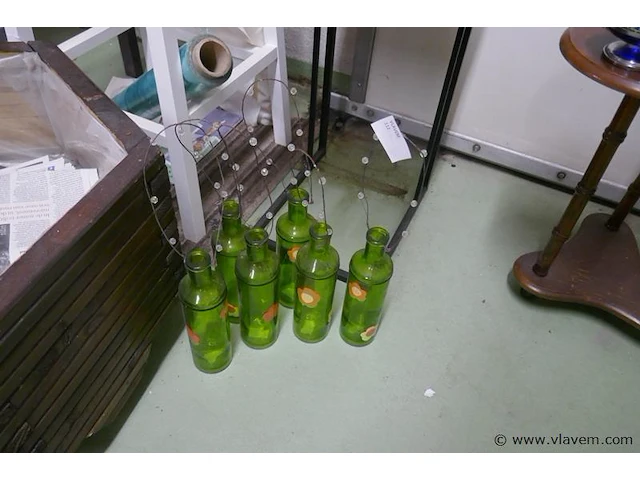 Muggenvangers in glas - afbeelding 1 van  1