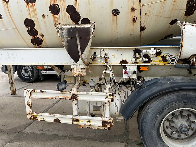 Müller sf36bm-a1 betonmixer oplegger - afbeelding 19 van  34