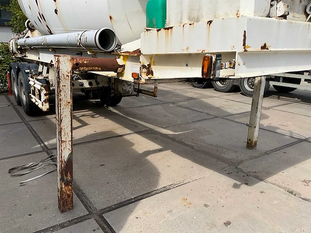 Müller sf36bm-a1 betonmixer oplegger - afbeelding 32 van  34