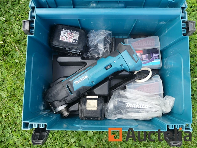 Multi-tool makita dtm 51, decoupeerzaag makita dgb 182, cirkelzaag makita dhs 680 - afbeelding 3 van  8