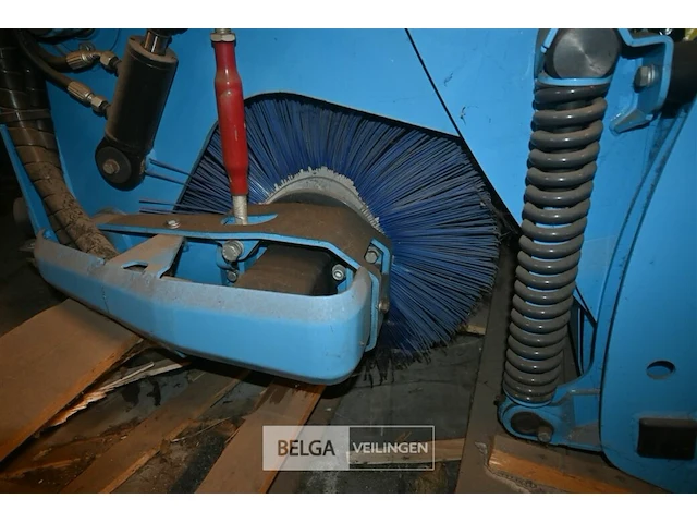 Multihog met wave weed control opbouw - afbeelding 6 van  22