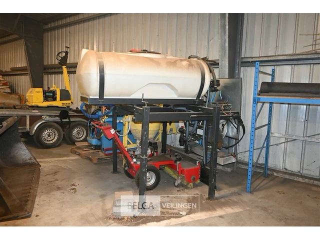 Multihog met wave weed control opbouw - afbeelding 7 van  22