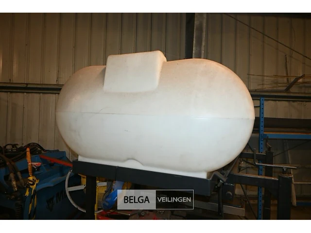 Multihog met wave weed control opbouw - afbeelding 9 van  22