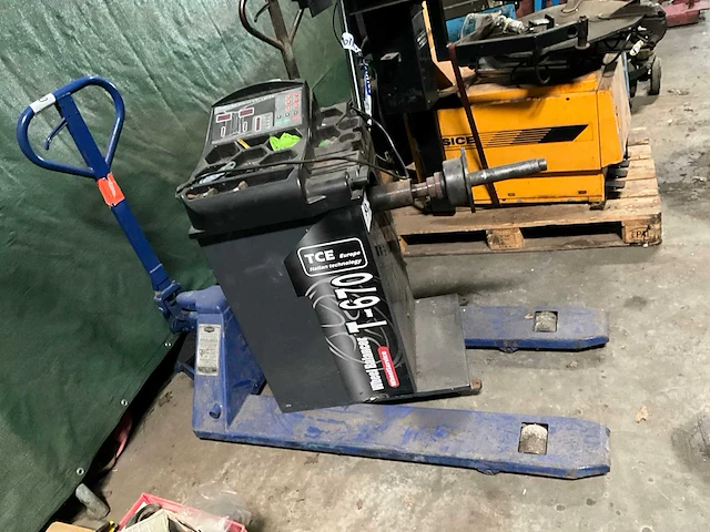 Multiton dla 400-87c-5201 hand hydraulische palletwagen - afbeelding 1 van  5