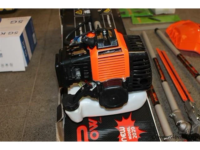 Multitool 8 in 1 benzine motor - afbeelding 3 van  5