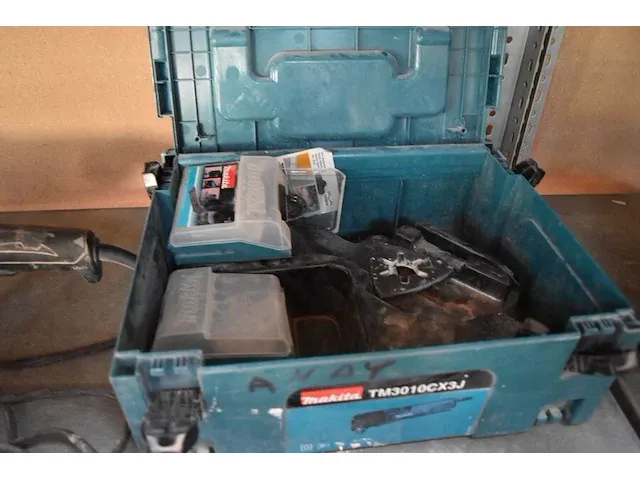 Multitool makita in koffer tn3010c (11) - afbeelding 6 van  6