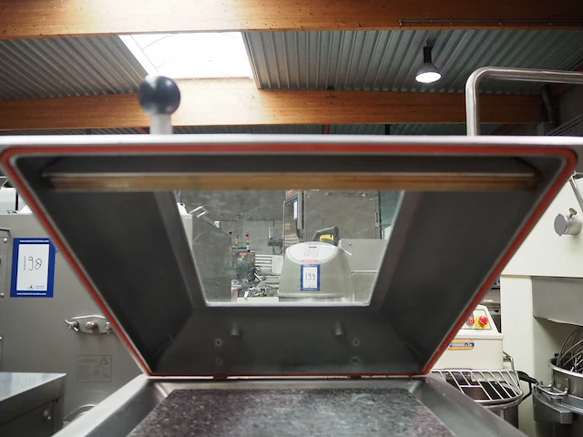 Multivac - afbeelding 7 van  10