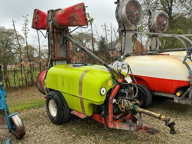 Munckhof 105 getrokken spuitmachine - afbeelding 1 van  7