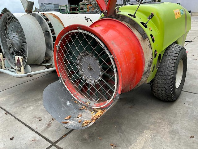 Munckhof getrokken spuitmachine - afbeelding 5 van  6