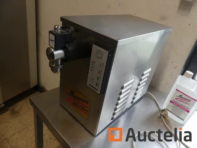 Mussana boy slagroom machine - afbeelding 1 van  9