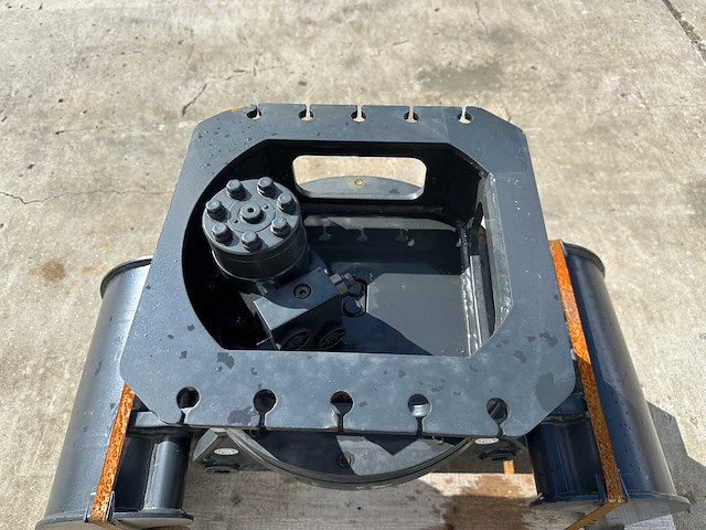 Mustang - 2024 - grp150ch - sorteergrijper - afbeelding 5 van  9