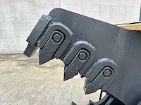 Mustang - 2024 - rh12 - crusher - afbeelding 10 van  10
