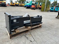 Mustang - 2025 - hm1002 - voorzetapparatuur - hydraulische hamer - mustang hm1002 - afbeelding 6 van  10