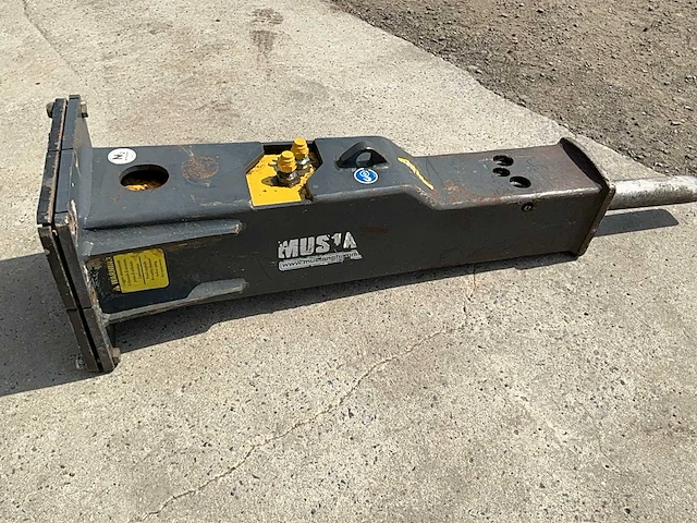 Mustang hm500 hydraulische rotsbreker andere grondverzetmachines - afbeelding 3 van  11