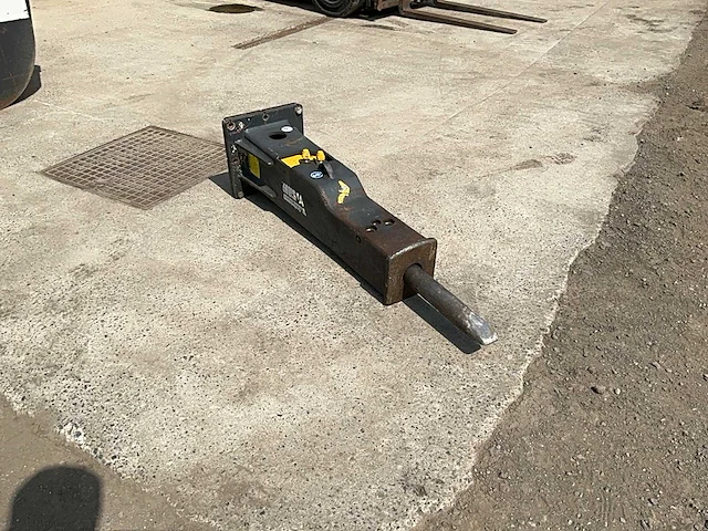Mustang hm500 hydraulische rotsbreker andere grondverzetmachines - afbeelding 7 van  11