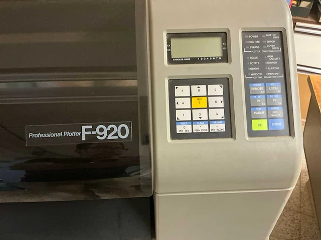 Mutoh f-920 plotter - afbeelding 5 van  11