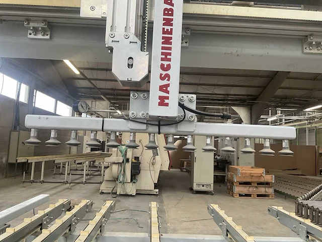 Mutz - insteekrobot smalle delen - 2012- houtbewerking - houtbewerkingsmachines - afbeelding 3 van  6