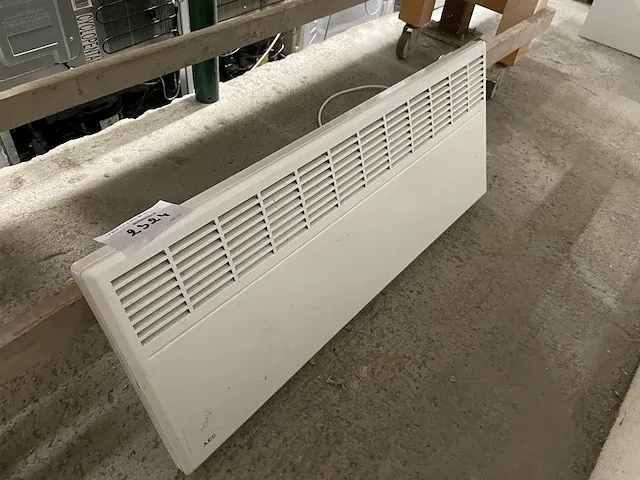 Muurverwarming aeg - afbeelding 1 van  3