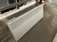 Muurverwarming aeg - afbeelding 1 van  3