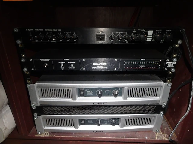 Muziekinstallatie + 8x luidspreker jbsystems - afbeelding 1 van  3
