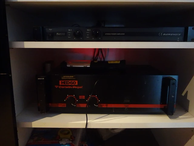 Muziekinstallatie cerwin vega/jb systems - afbeelding 8 van  8