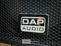 Muziekinstallatie met speakers - afbeelding 2 van  16