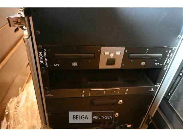 Muziekinstallatie met speakers - afbeelding 14 van  16