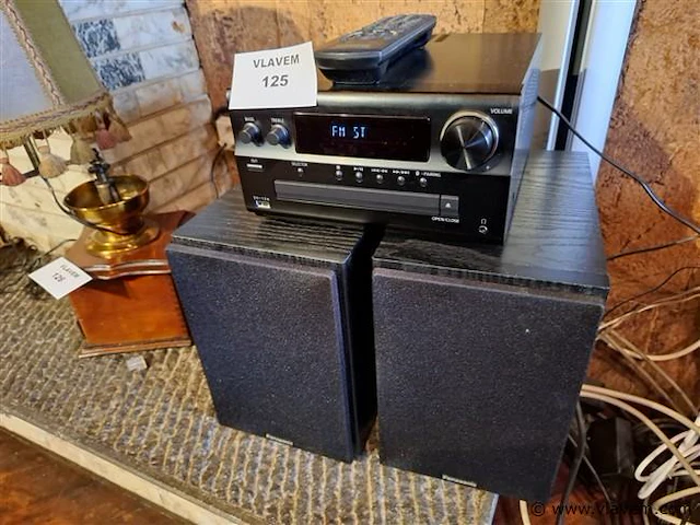 Muziekinstallatie - afbeelding 1 van  5